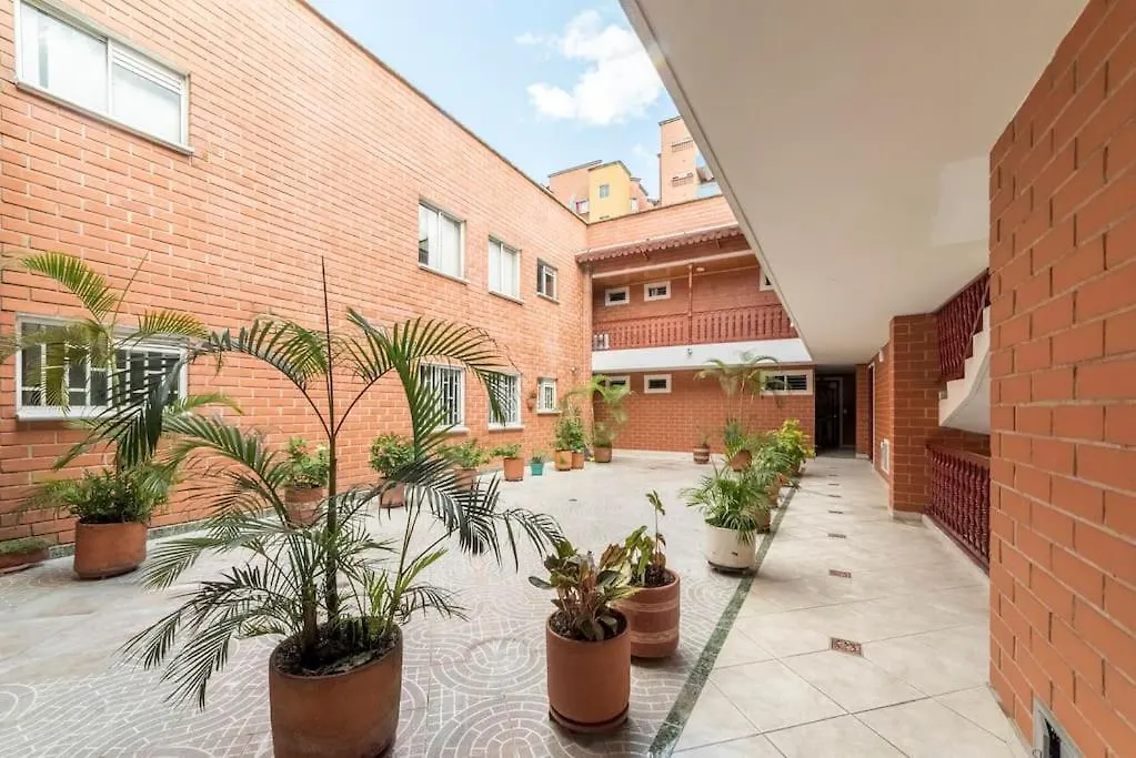 Discover Urban Life In The Heart Of Medellin 202 Colombia